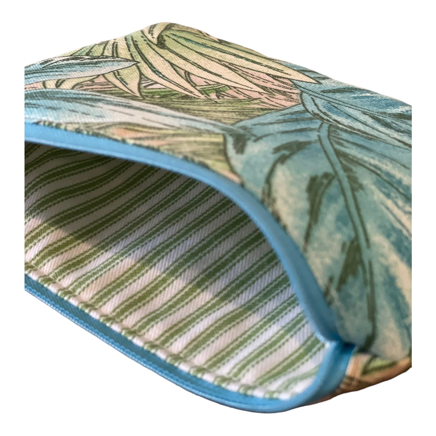Tommy Bahama Bahamian Breeze